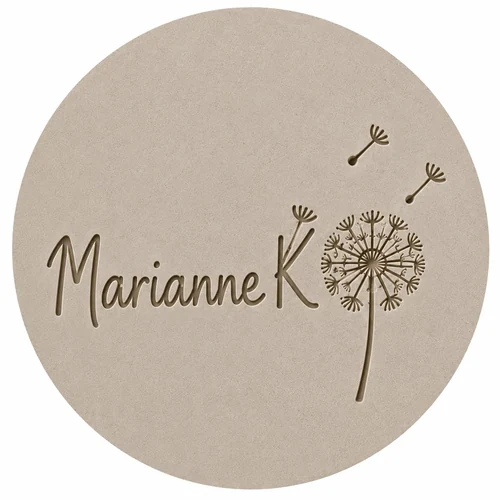 Marianne K Keramik logo